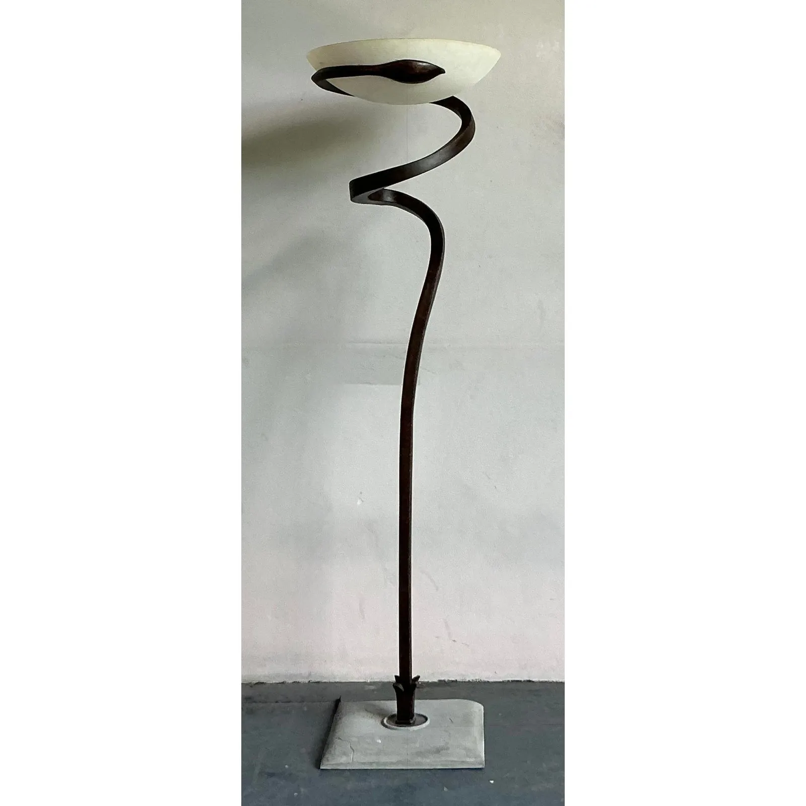 Vintage Italian Lamp International “Alfea” Cast Copper Floor Lamp by Enzo Ciampalini — additional photo 1