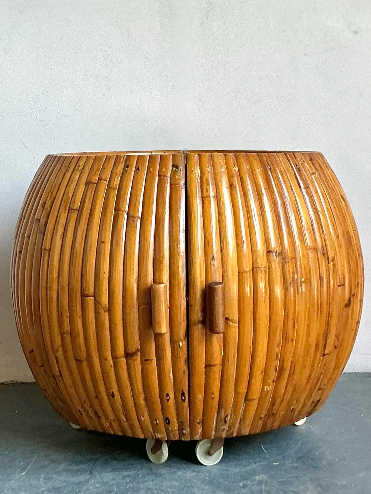 Vintage Boho Bent Rattan Rolling Dry Bar — additional photo 6
