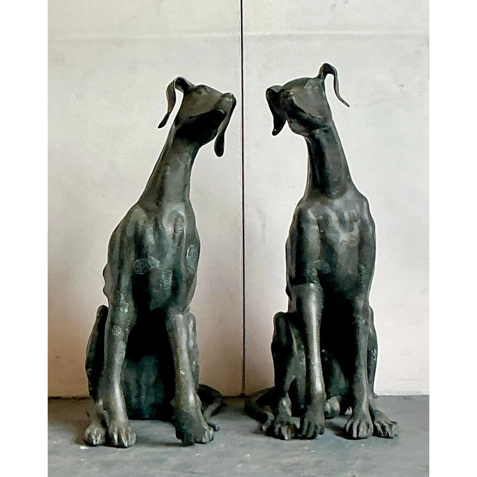 Vintage Boho Monumental Cast Bronze Dogs - A Pair — additional photo 4