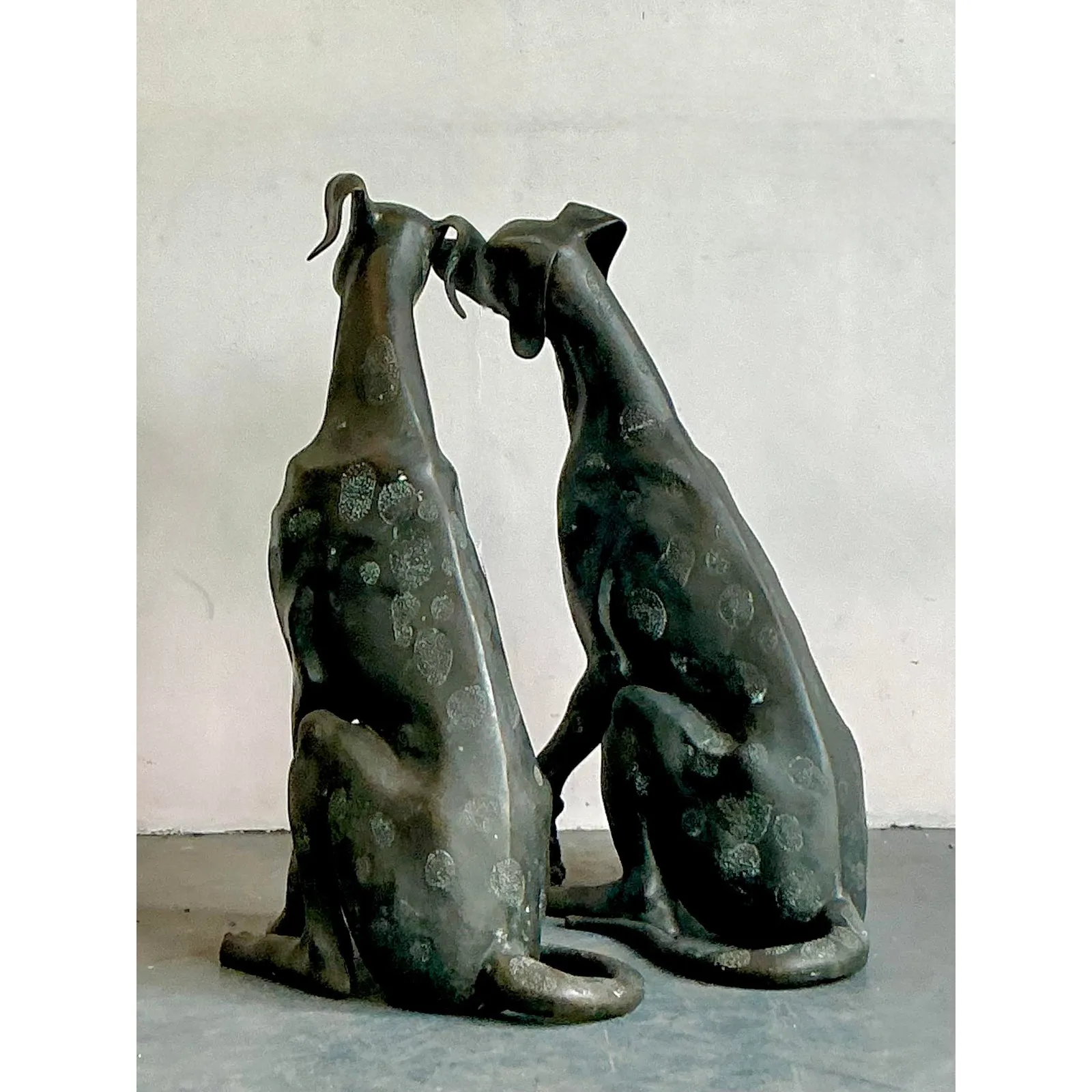 Vintage Boho Monumental Cast Bronze Dogs - A Pair — additional photo 8