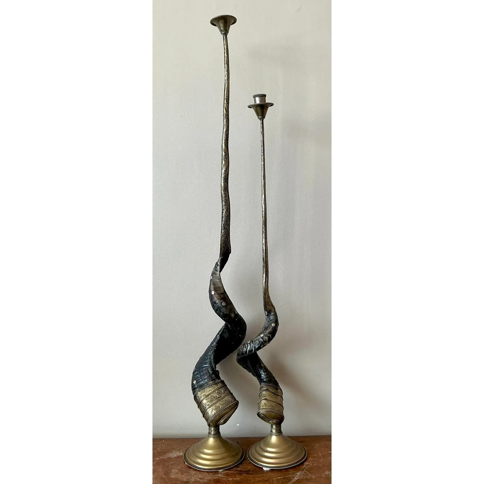 Vintage Boho Twisted Horn Candlesticks - Set of 2 — additional photo 2