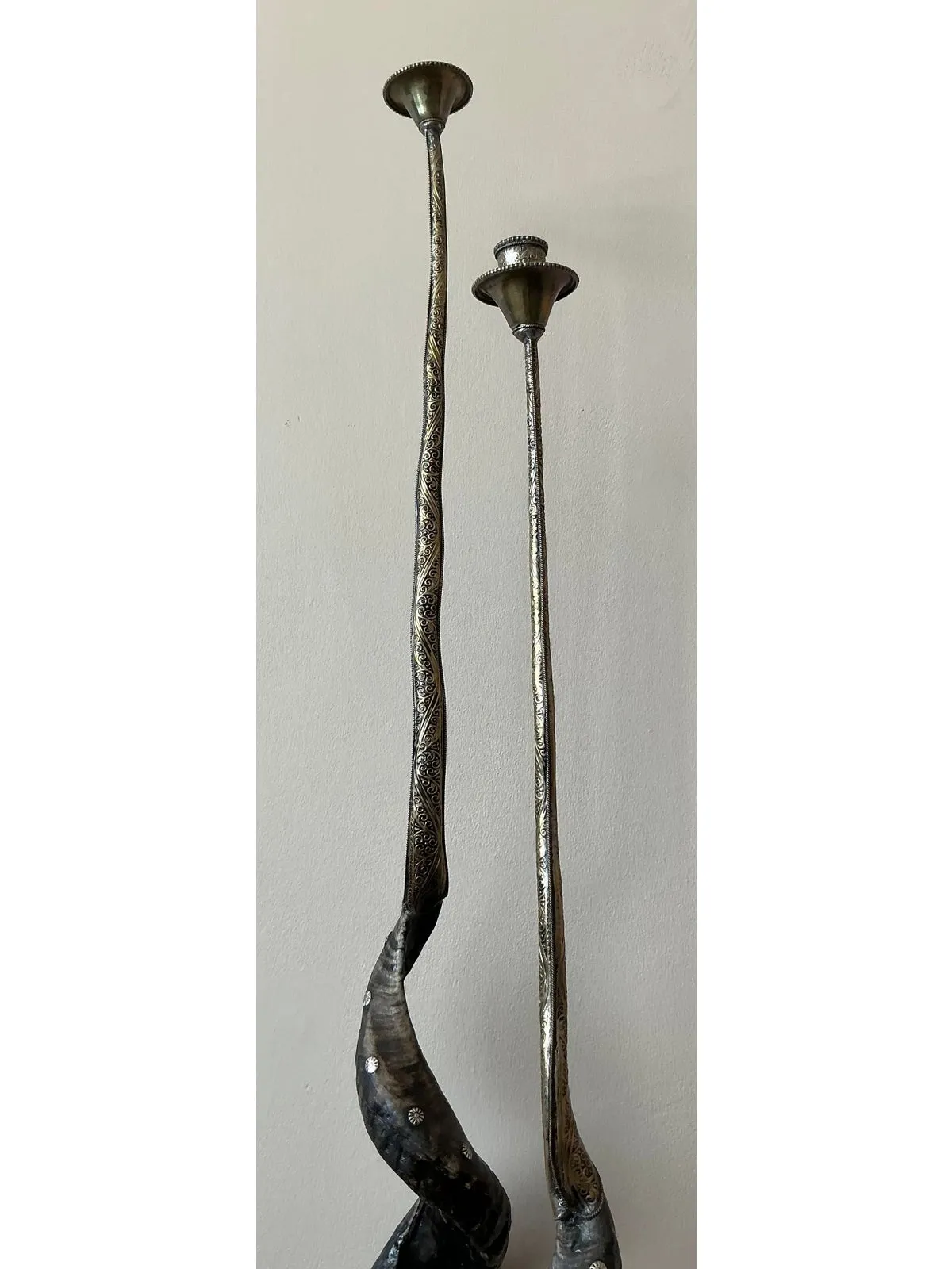 Vintage Boho Twisted Horn Candlesticks - Set of 2 — additional photo 8