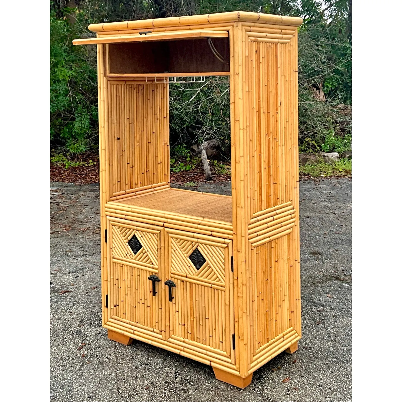 Vintage Coastal Bamboo Dry Bar — additional photo 4