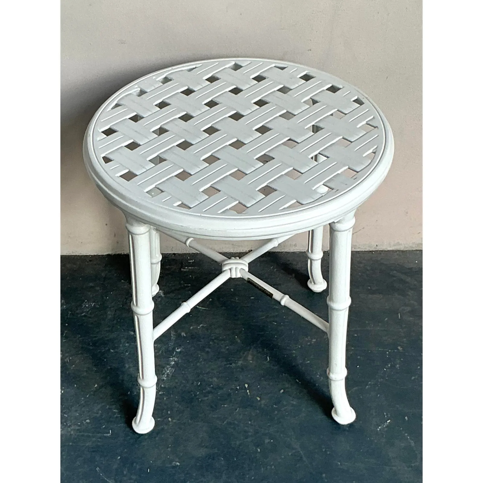 Vintage Regency Brown Jordan Side Table — additional photo 2