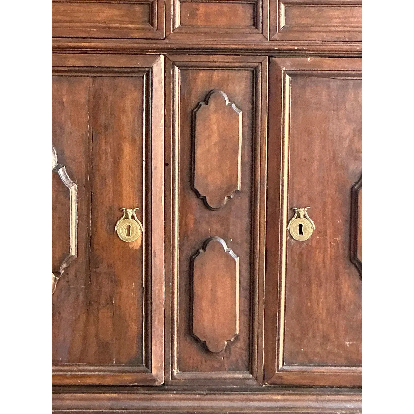 Vintage Boho 18 Century Tuscan Walnut Buffet — additional photo 8
