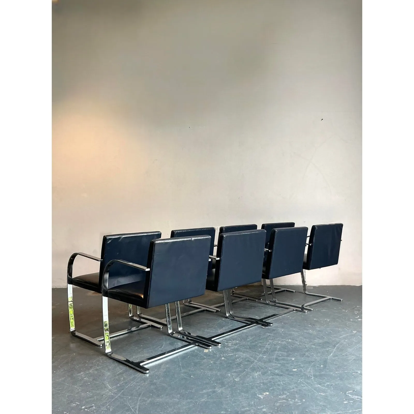 Vintage Boho Mies Van Der Rohe for Knoll Flat Bar Leather Dining Chairs - Set of 8 — additional photo 4