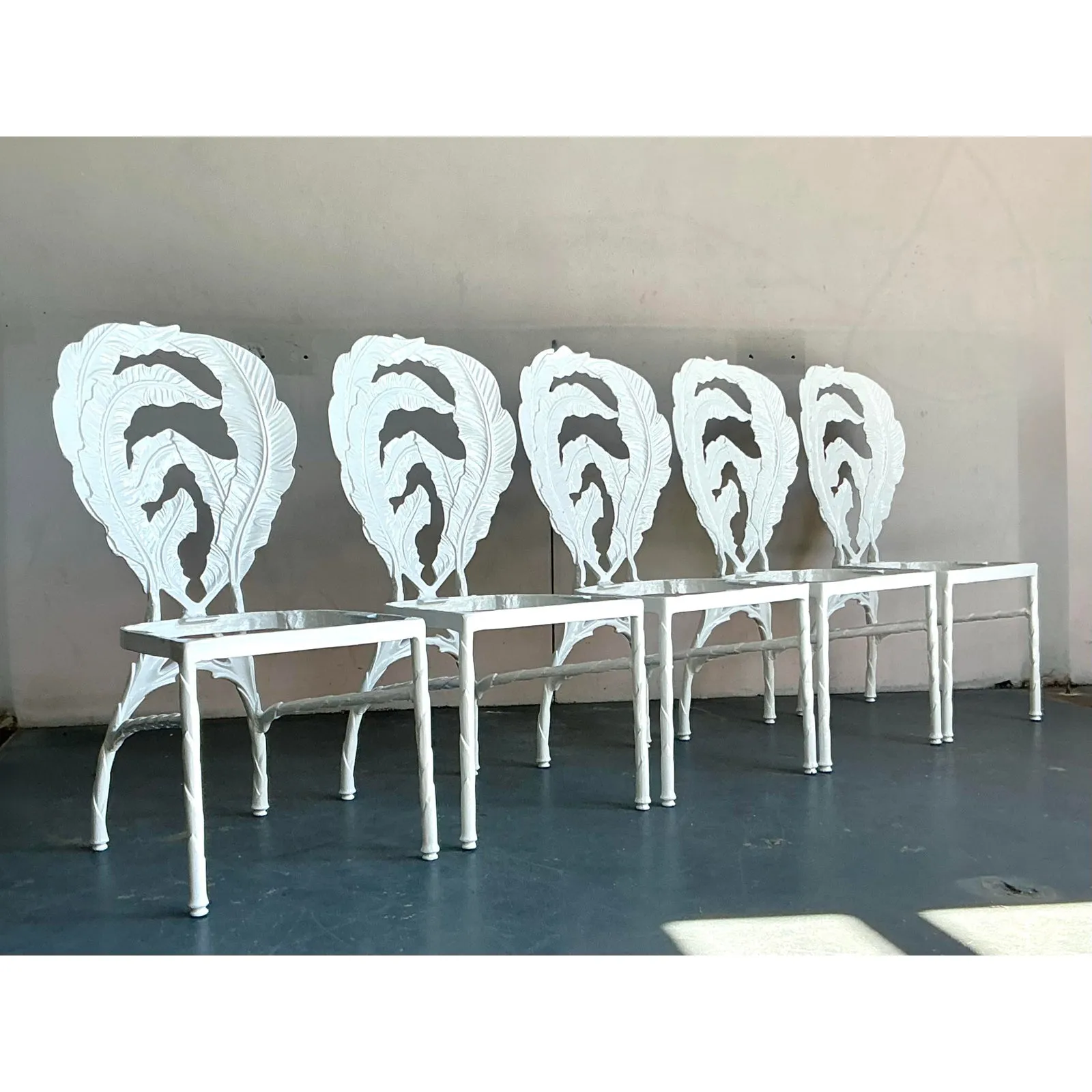 Vintage Regency Cast Aluminum Banana Leaf Dining Chairs -Set of 5 — additional photo 8