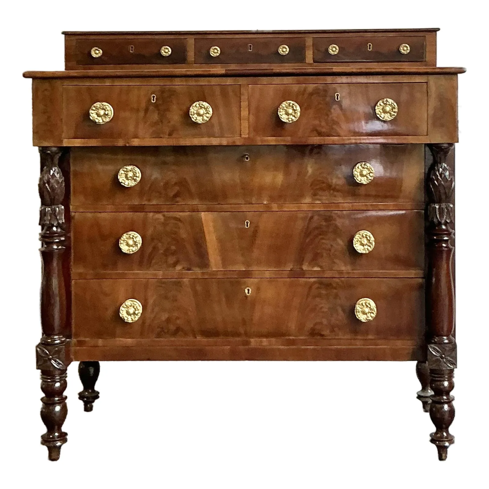 Vintage Federal Flame Mahogany Chest of Drawers — additional photo 1