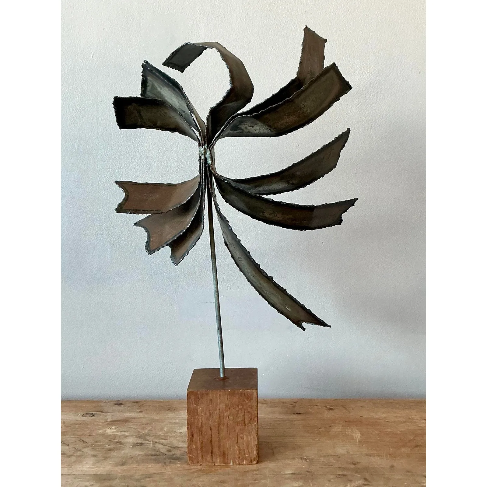 Vintage Boho Torch Cut Metal Bands Sculpture — additional photo 3