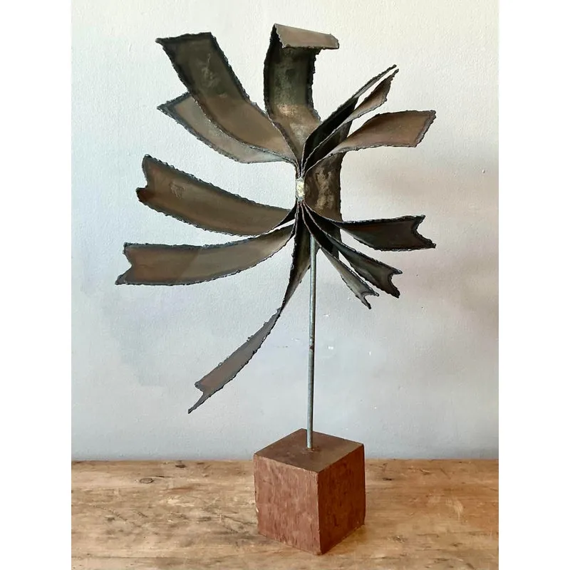 Vintage Boho Torch Cut Metal Bands Sculpture — additional photo 4