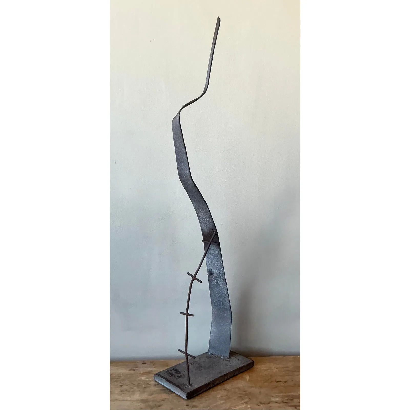 Vintage MCM Brutalist Abstract Sculpture — additional photo 2