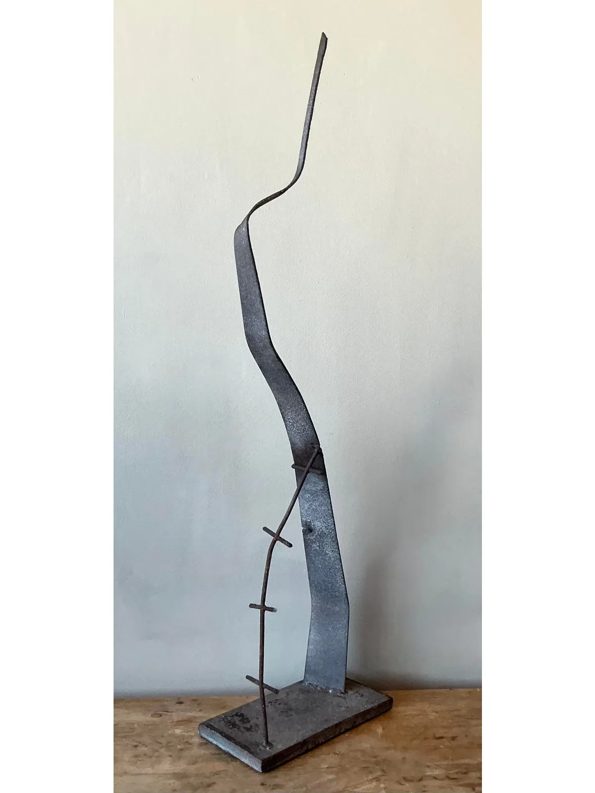 Vintage MCM Brutalist Abstract Sculpture — additional photo 1