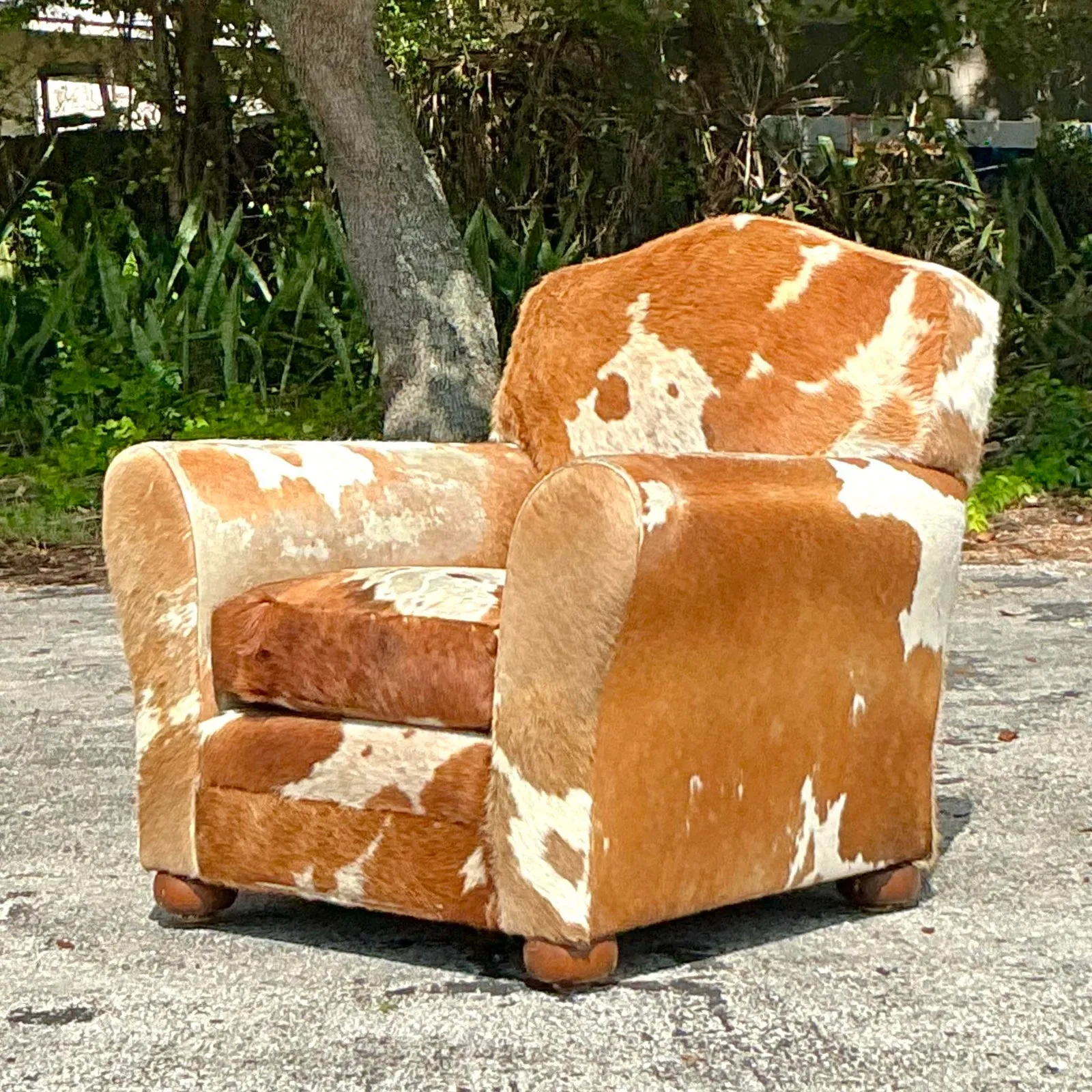 Vintage Boho Cowhide Roll Arm Lounge Chair — additional photo 6