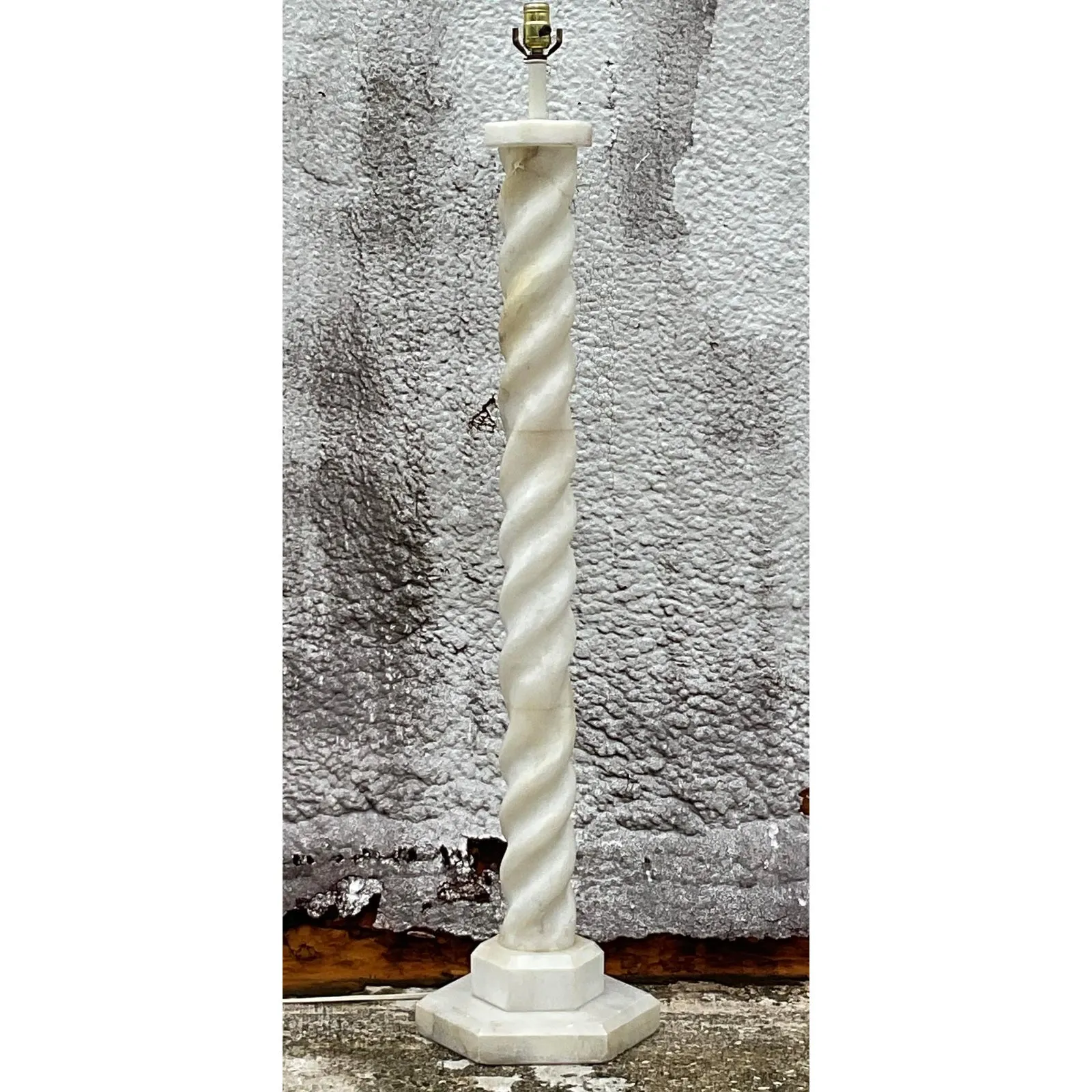 Vintage Boho Alabaster Barley Twist Floor Lamp — additional photo 2