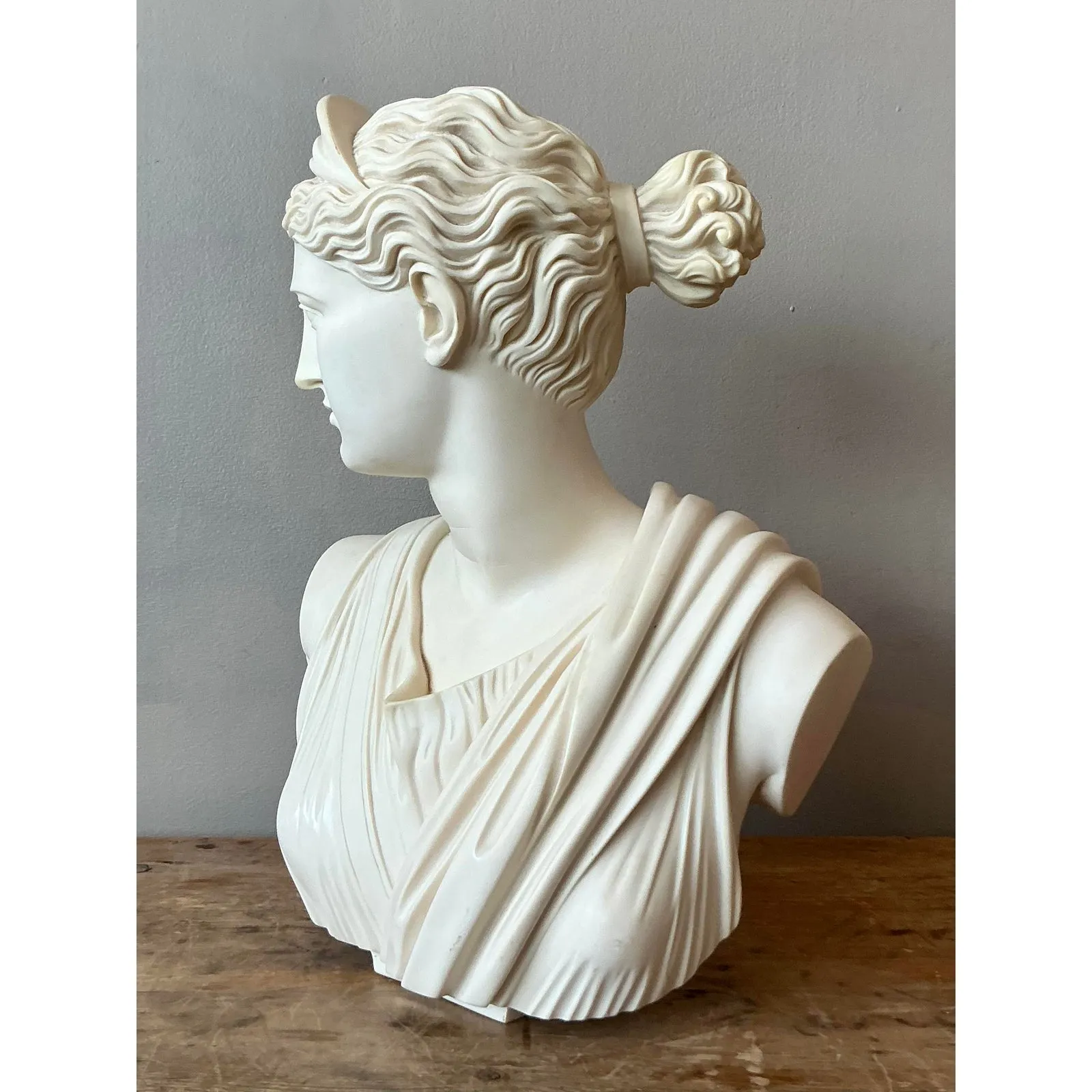 Vintage Boho Cast Stone Bust of Artemis Diana — additional photo 8