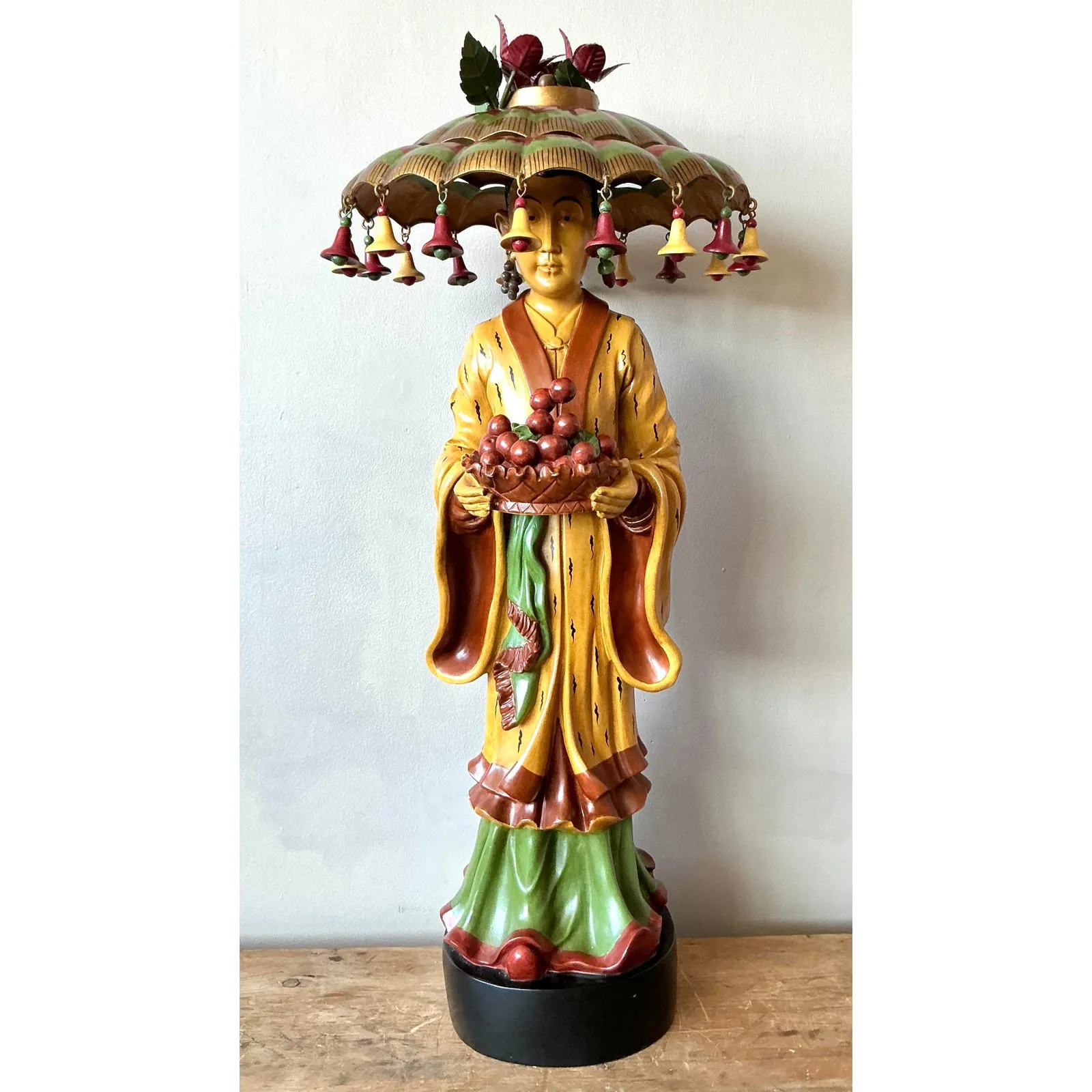 Vintage Asian Carved Asian Figure With Umbrella Hat — additional photo 7