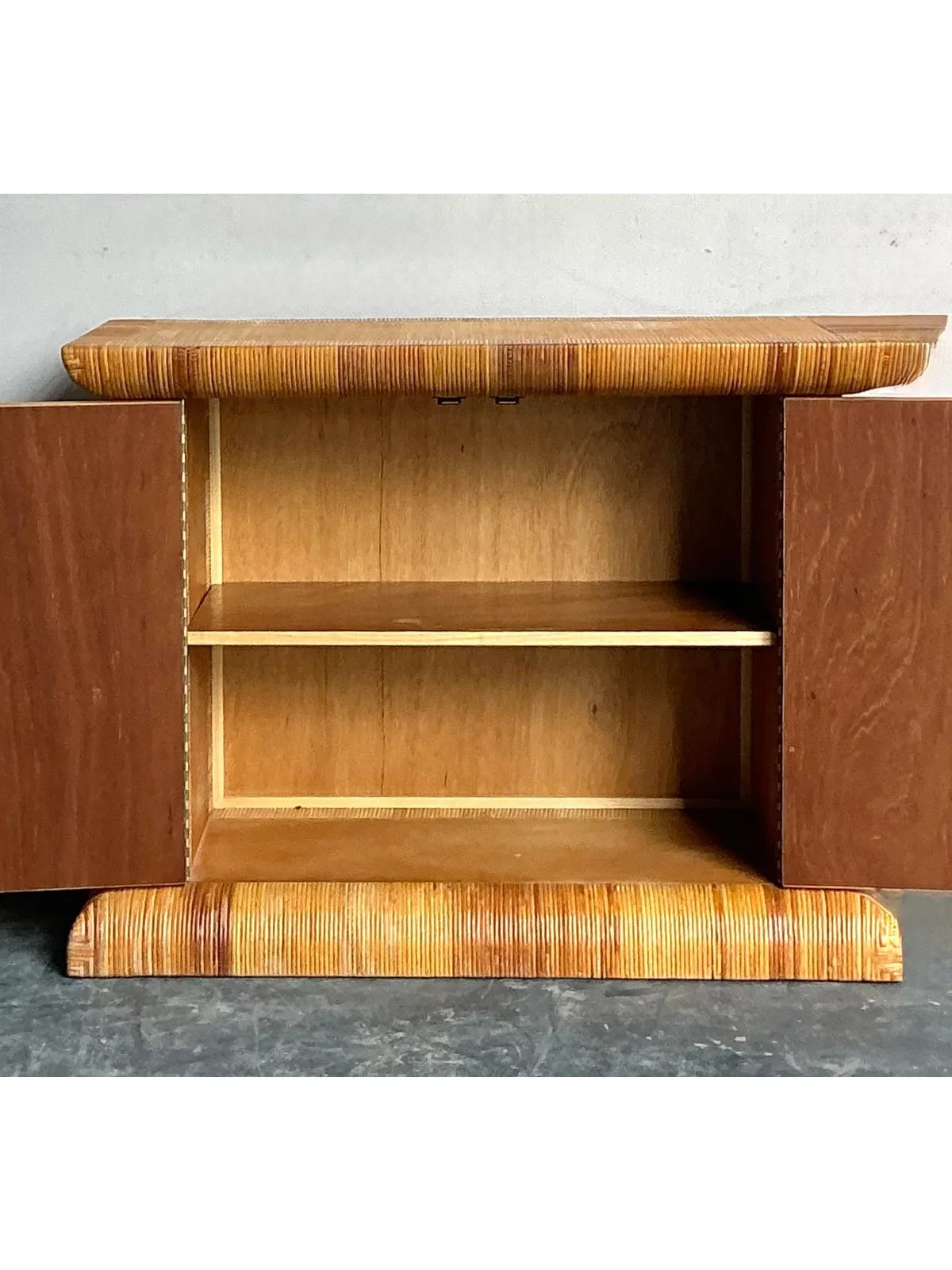 Vintage Boho Bielecky Brothers Woven Rattan Sideboard — additional photo 6