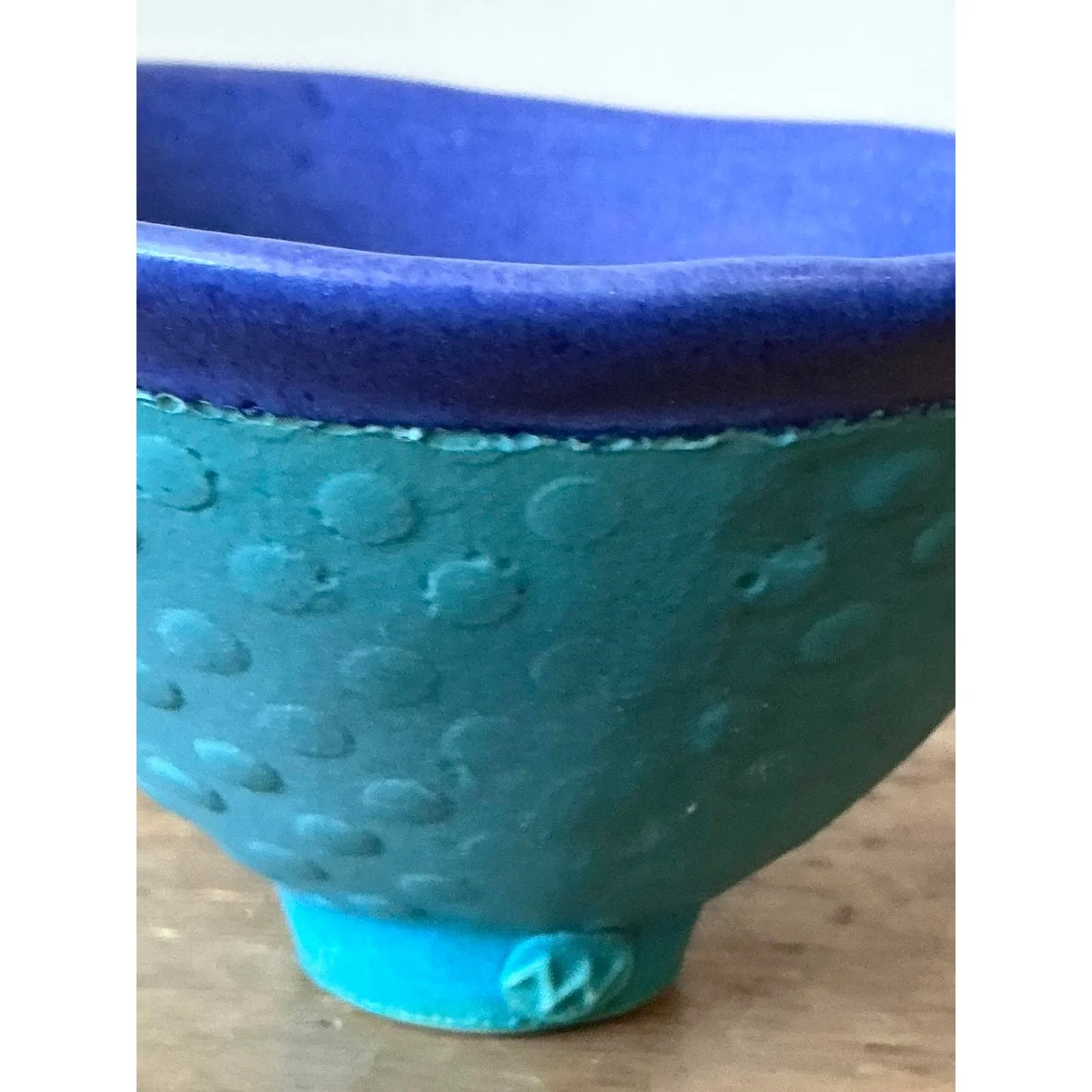 Vintage Boho Studio Pottery Bowls - Set of 2 — additional photo 5