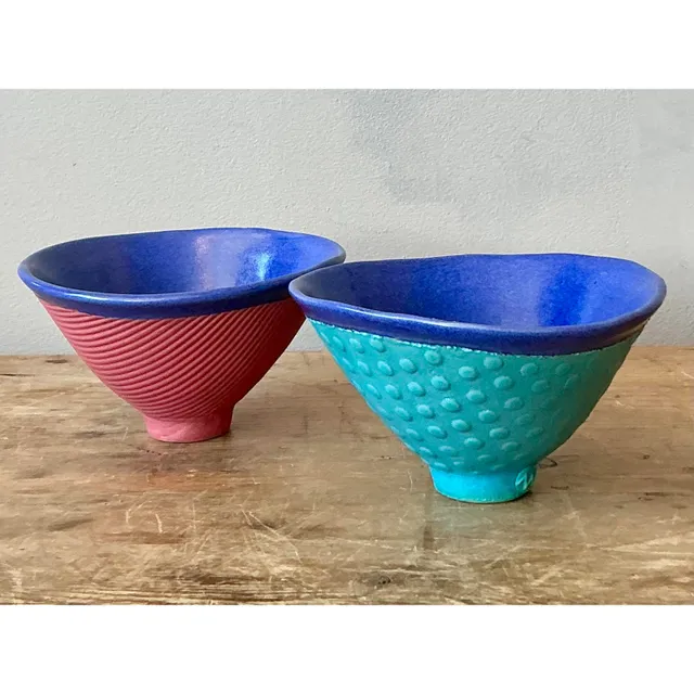 Vintage Boho Studio Pottery Bowls - Set of 2 — additional photo 7