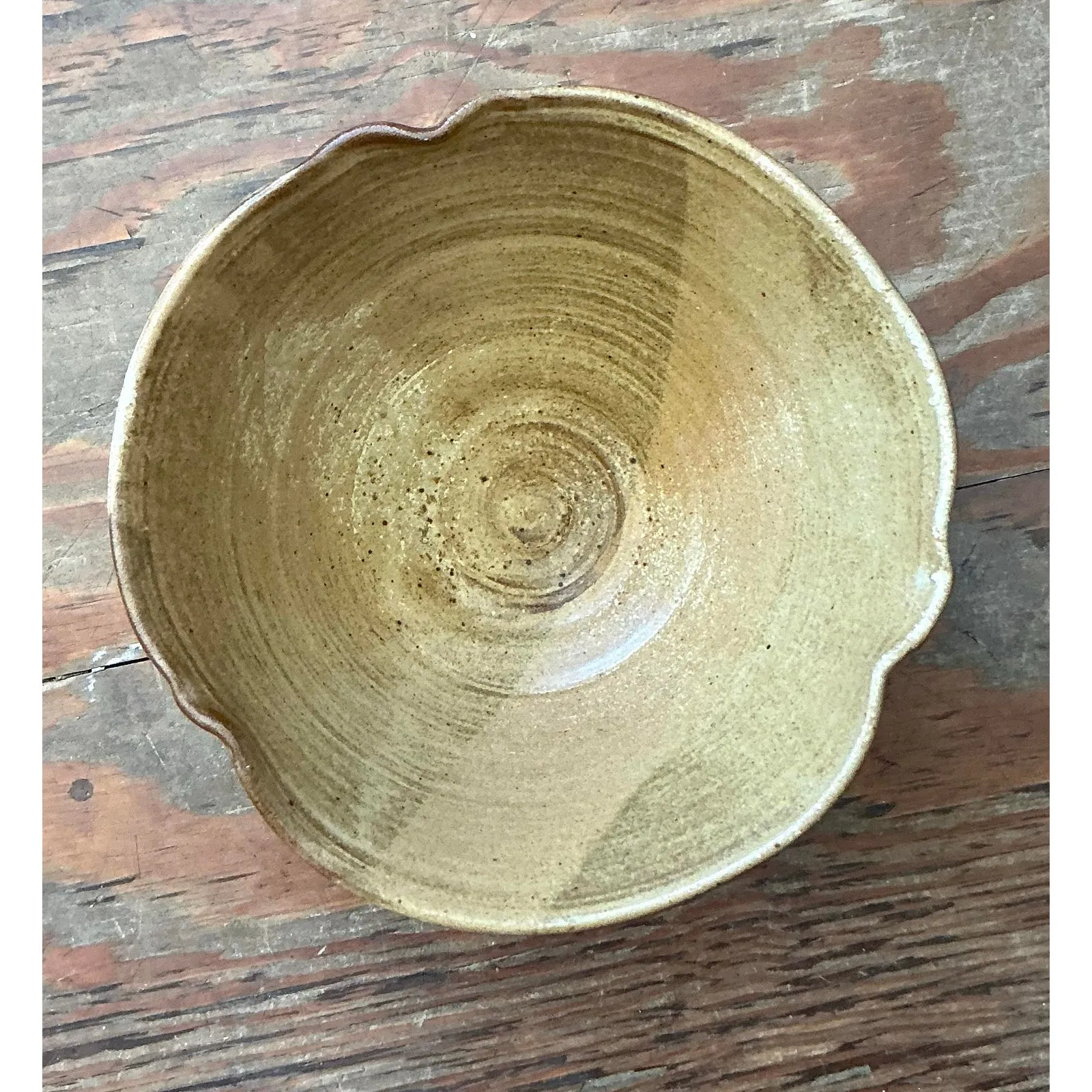 Vintage Boho Studio Pottery Bowl - Stoneware, 9.5W x 5.2H — additional photo 3
