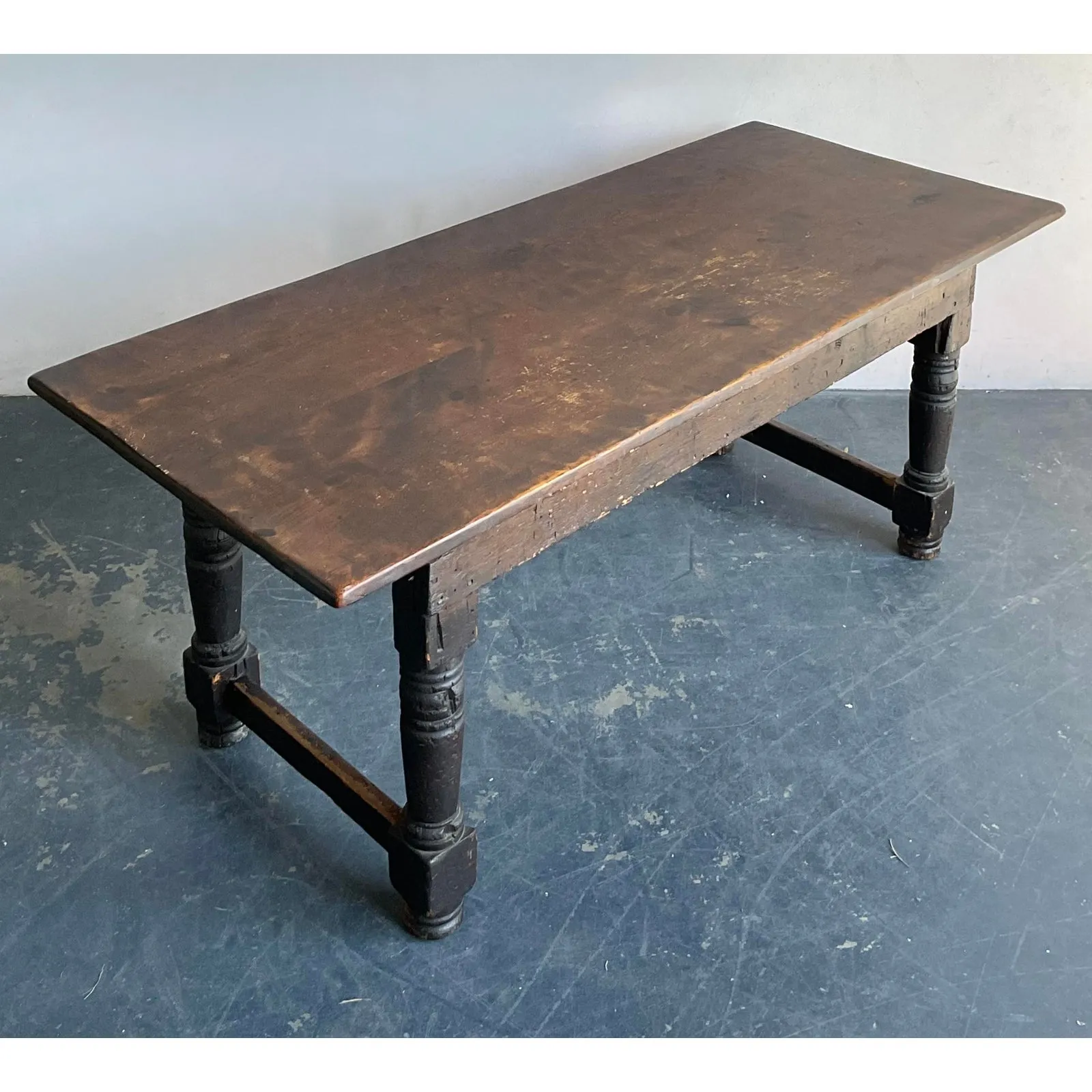 Vintage Boho 19th Century Turned Wood Library Table — additional photo 7