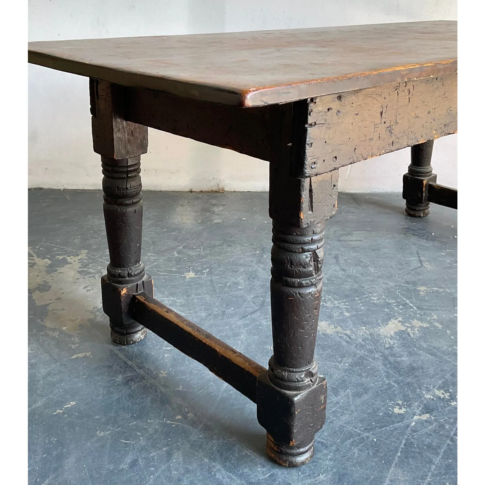 Vintage Boho 19th Century Turned Wood Library Table — additional photo 8