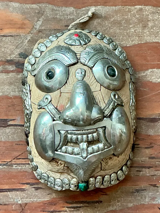 Vintage Boho Tibetan Kapqla Turtle Shell Mask — additional photo 3