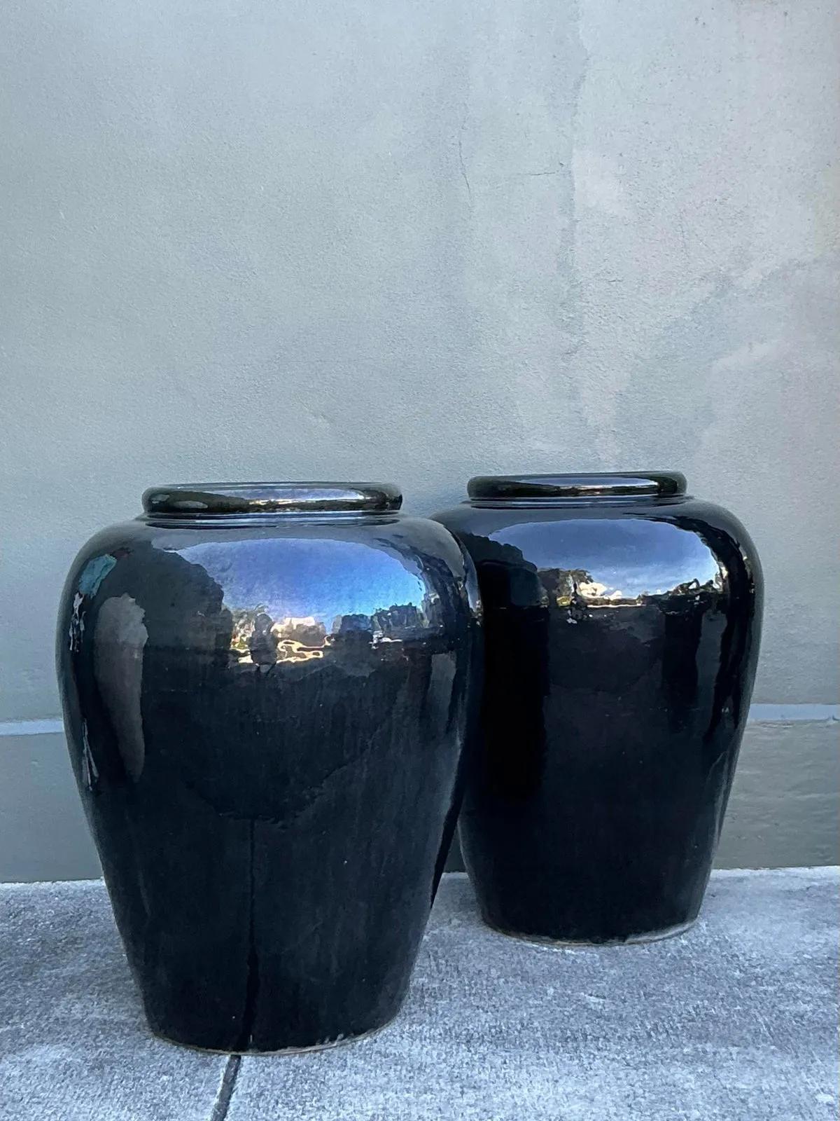 Vintage Boho Glazed Ceramic Planters - A Pair — additional photo 5
