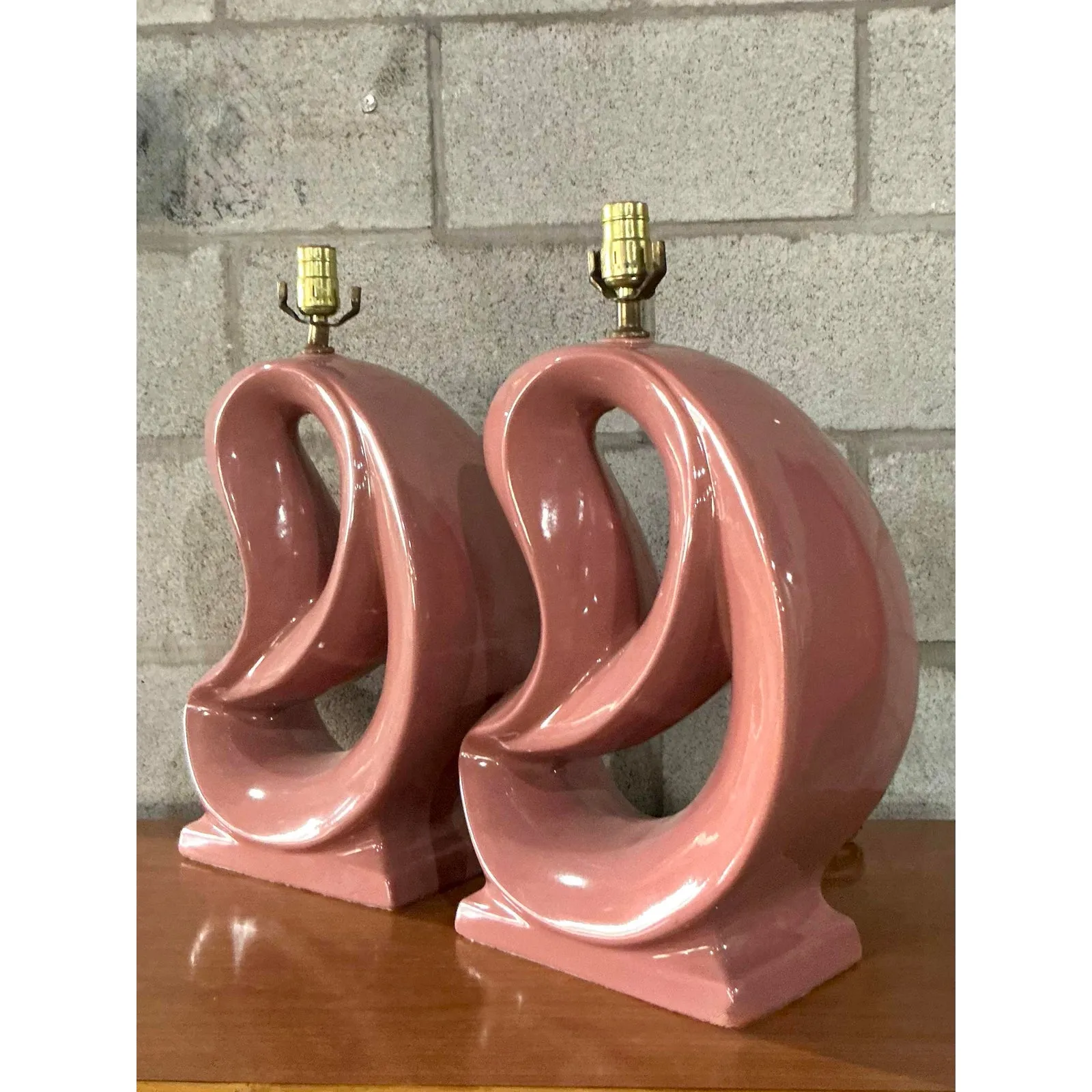 Vintage MCM Abstract Glazed Ceramic Lamps - A Pair — additional photo 3