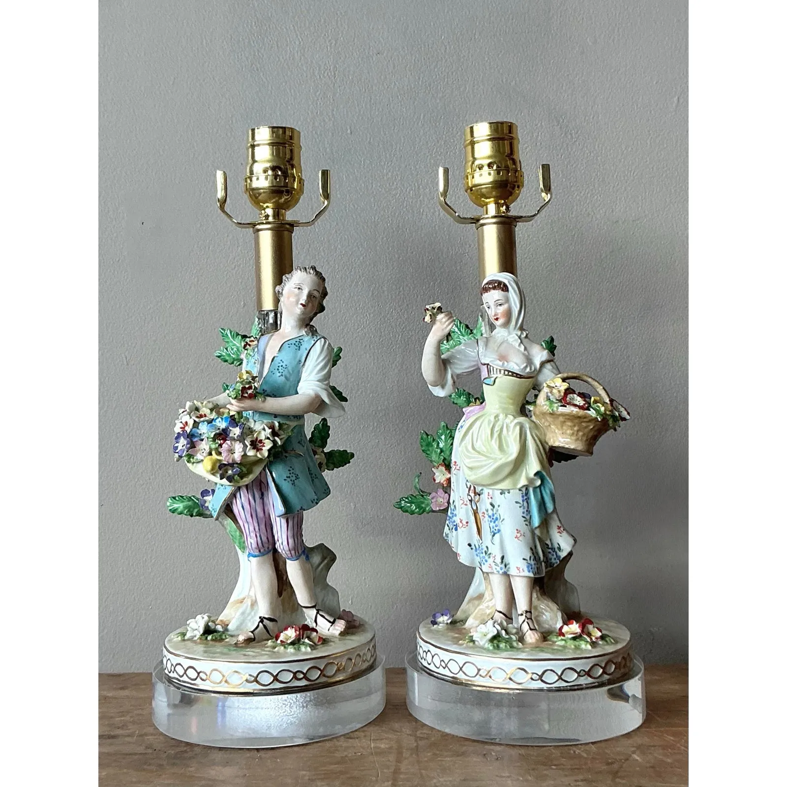 Vintage Regency German Dresden Porcelain Figure Lamps - A Pair — additional photo 4