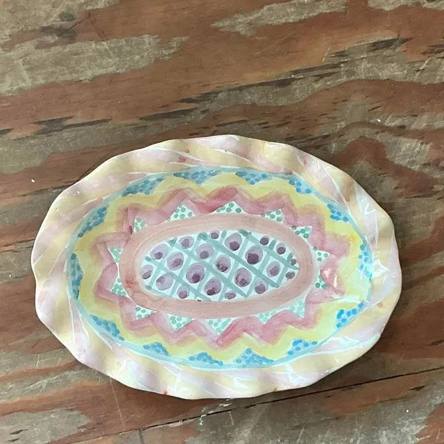 Vintage Regency Mackenzie Childs Glazed Ceramic Ruffle Platter — additional photo 5