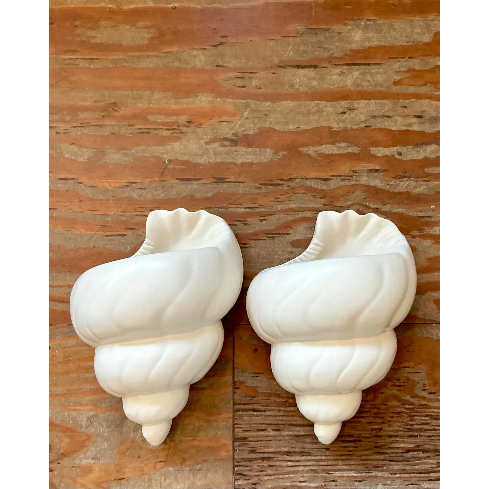 Vintage Boho Plaster Shell Light Sconce - A Pair — additional photo 5