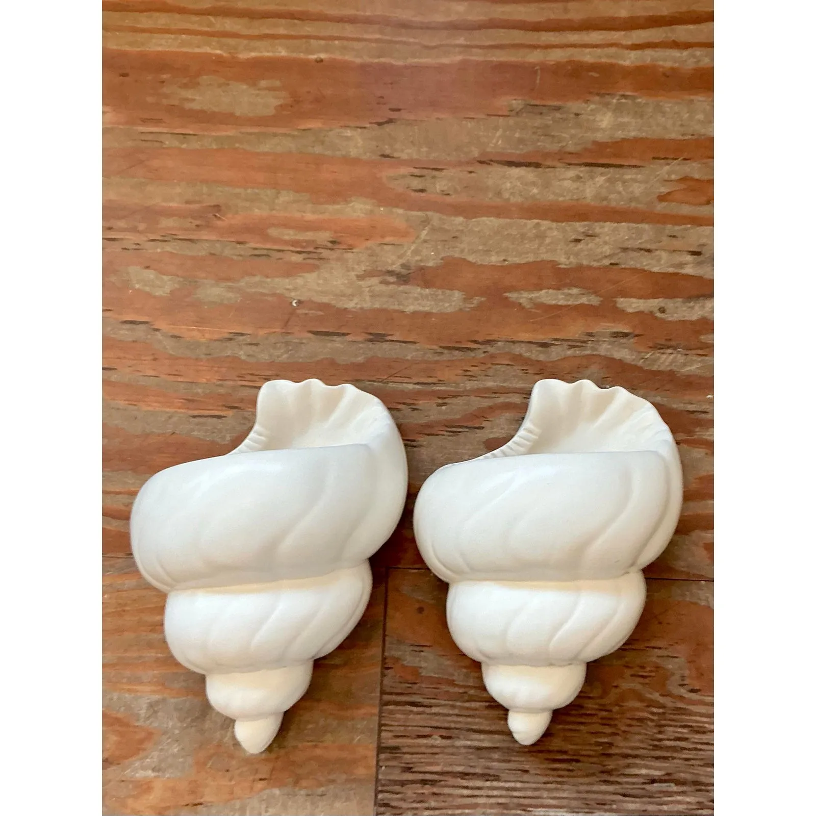 Vintage Boho Plaster Shell Light Sconce - A Pair — additional photo 8