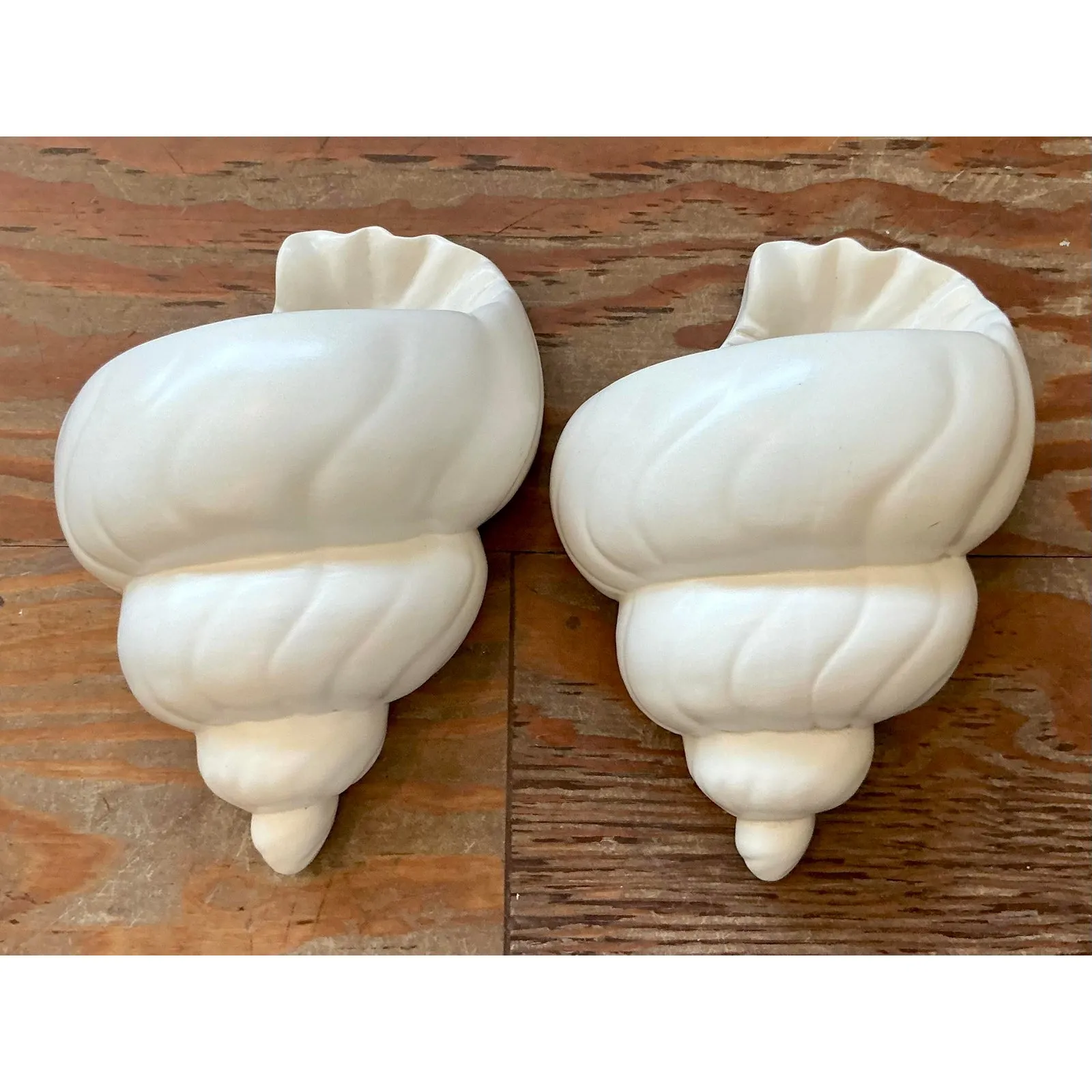 Vintage Boho Plaster Shell Light Sconce - A Pair — additional photo 2