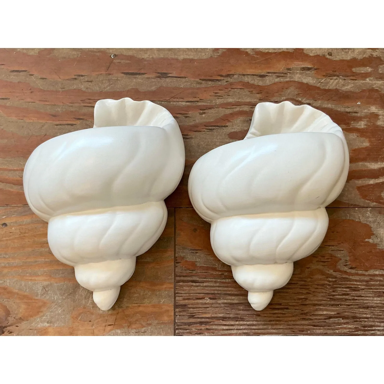Vintage Boho Plaster Shell Light Sconce - A Pair — additional photo 3