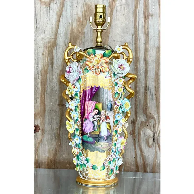 Vintage Regency Capodimonte Table Lamp — additional photo 1