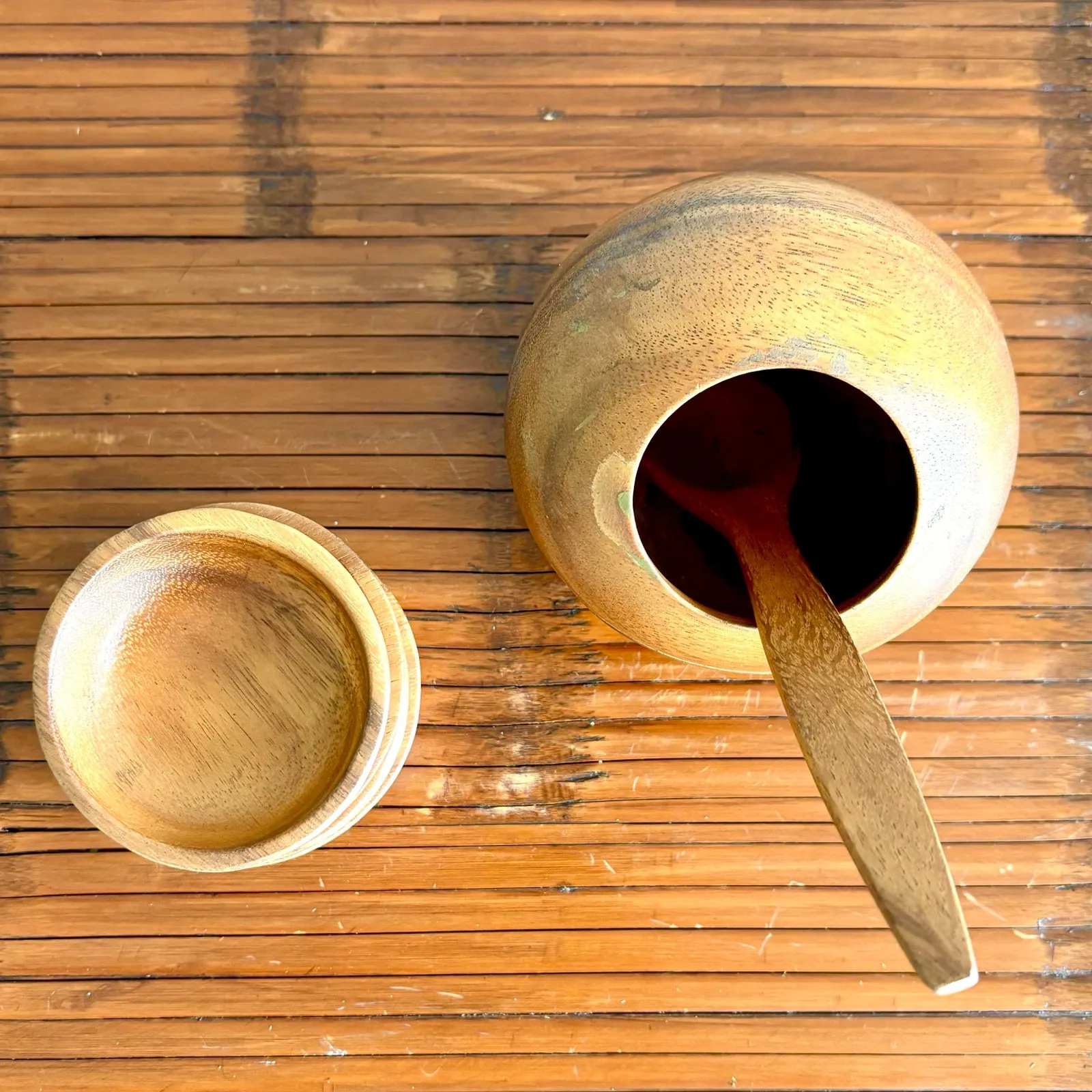 Vintage Boho Chic Wood Serving Set- 6 Pieces — additional photo 6