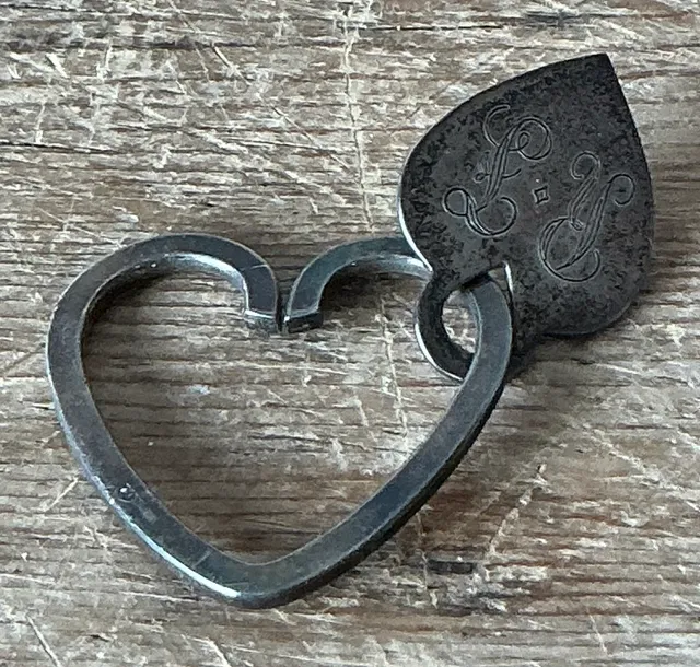 Vintage Sterling Silver Heart Cartier Keychain — additional photo 1