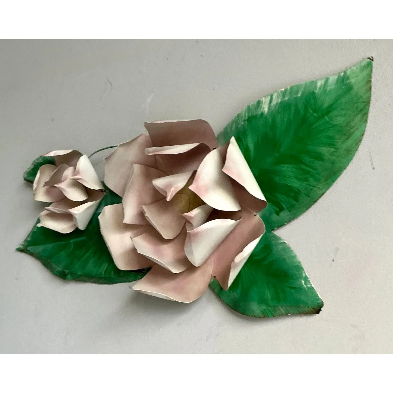 Vintage Boho Metal Roses Wall Sculpture — additional photo 2