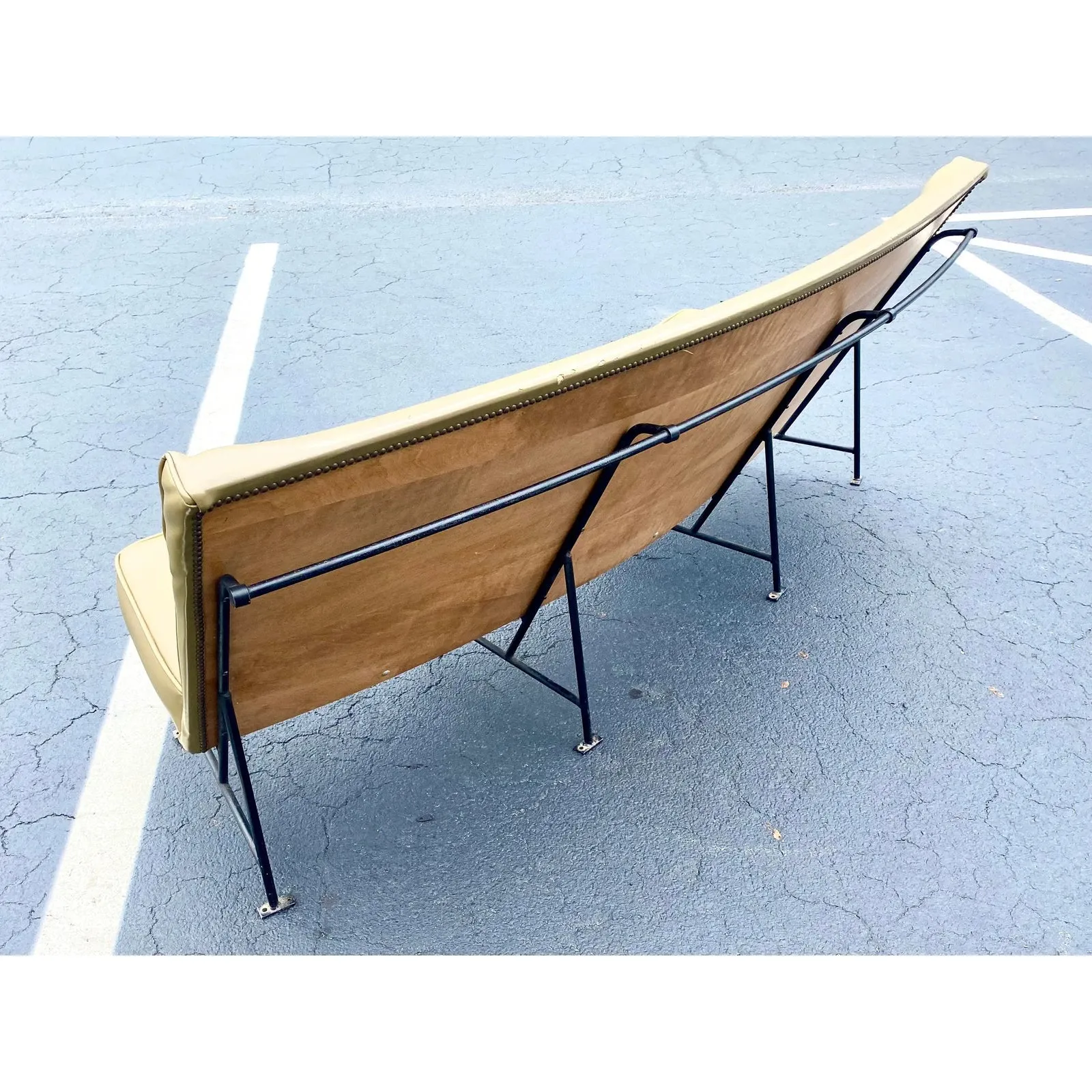 Midcentury Gettysburg University Hatter Planetarium Benched Seating — additional photo 7