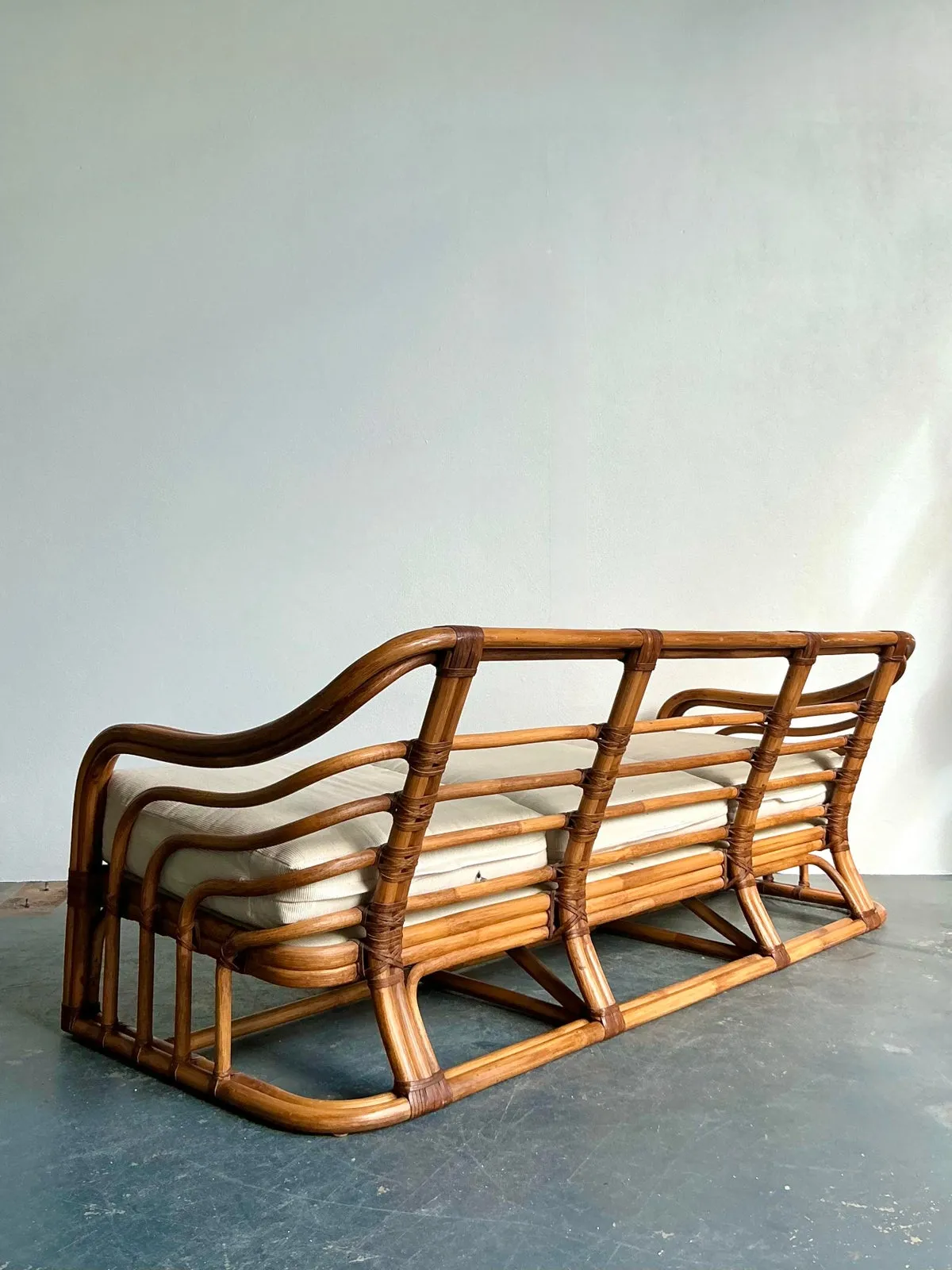 Vintage Boho Brown Jordan Bent Rattan Sofa — additional photo 7