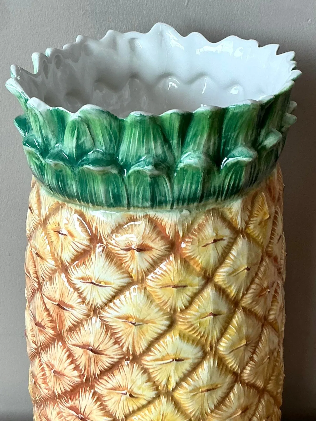 Vintage Italian Hand Painted Pineapple Umbrella Stand — additional photo 6