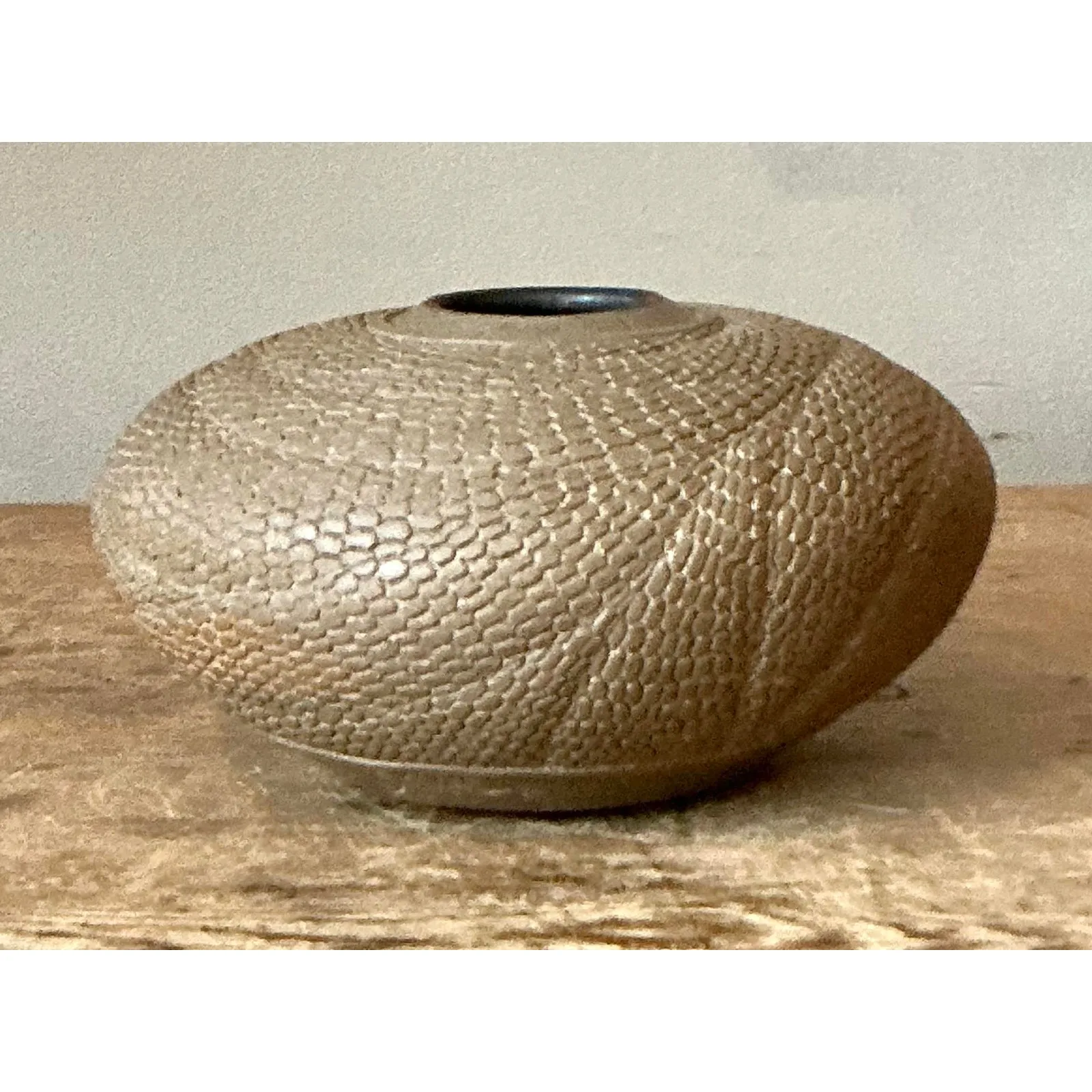 Vintage Boho Snake Skin Original Studio Pottery Vase — additional photo 2