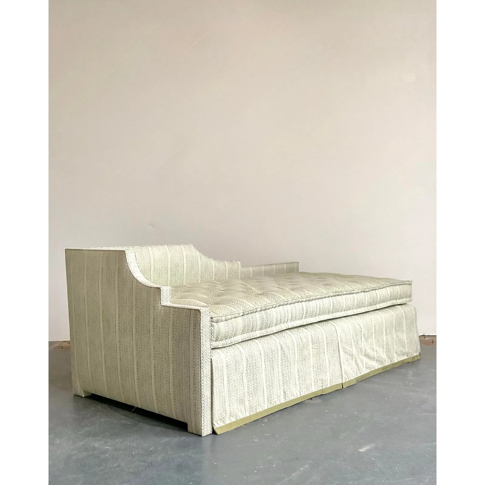 Vintage Boho Charles Beckley Daybed in Peter Fasano “Angelina” — additional photo 2