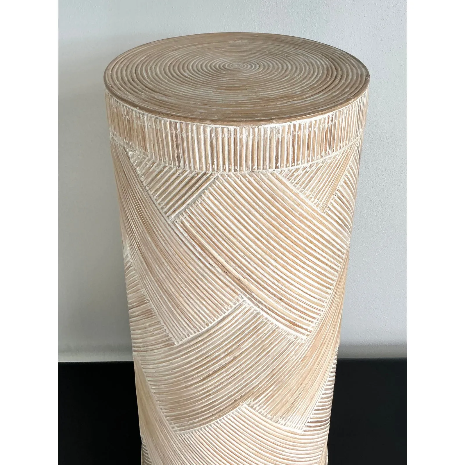 Vintage Boho Washed Pencil Reed Pedestal — additional photo 6