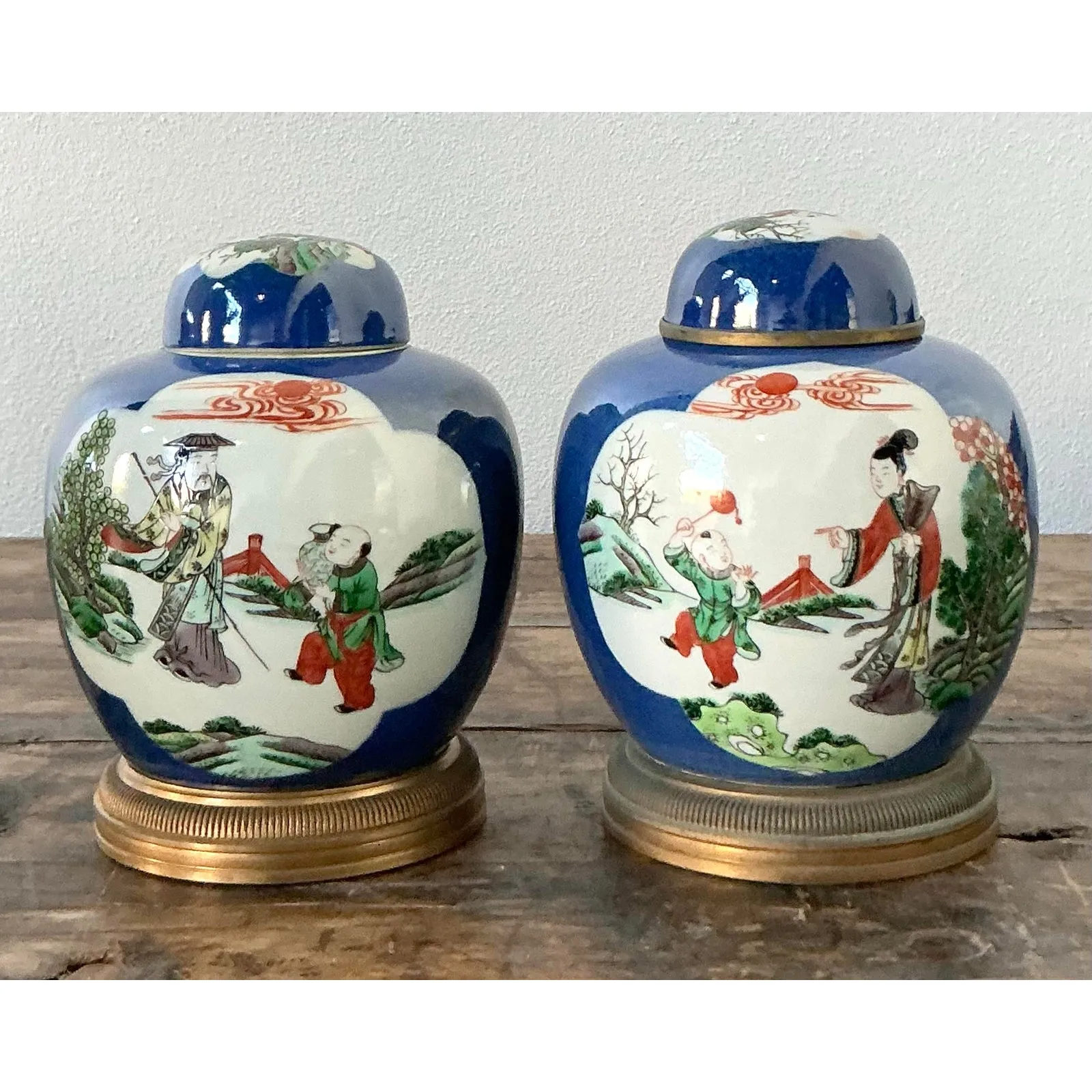 Vintage Asian Famile Verte Lidded Ceramic Jars - A Pair — additional photo 2