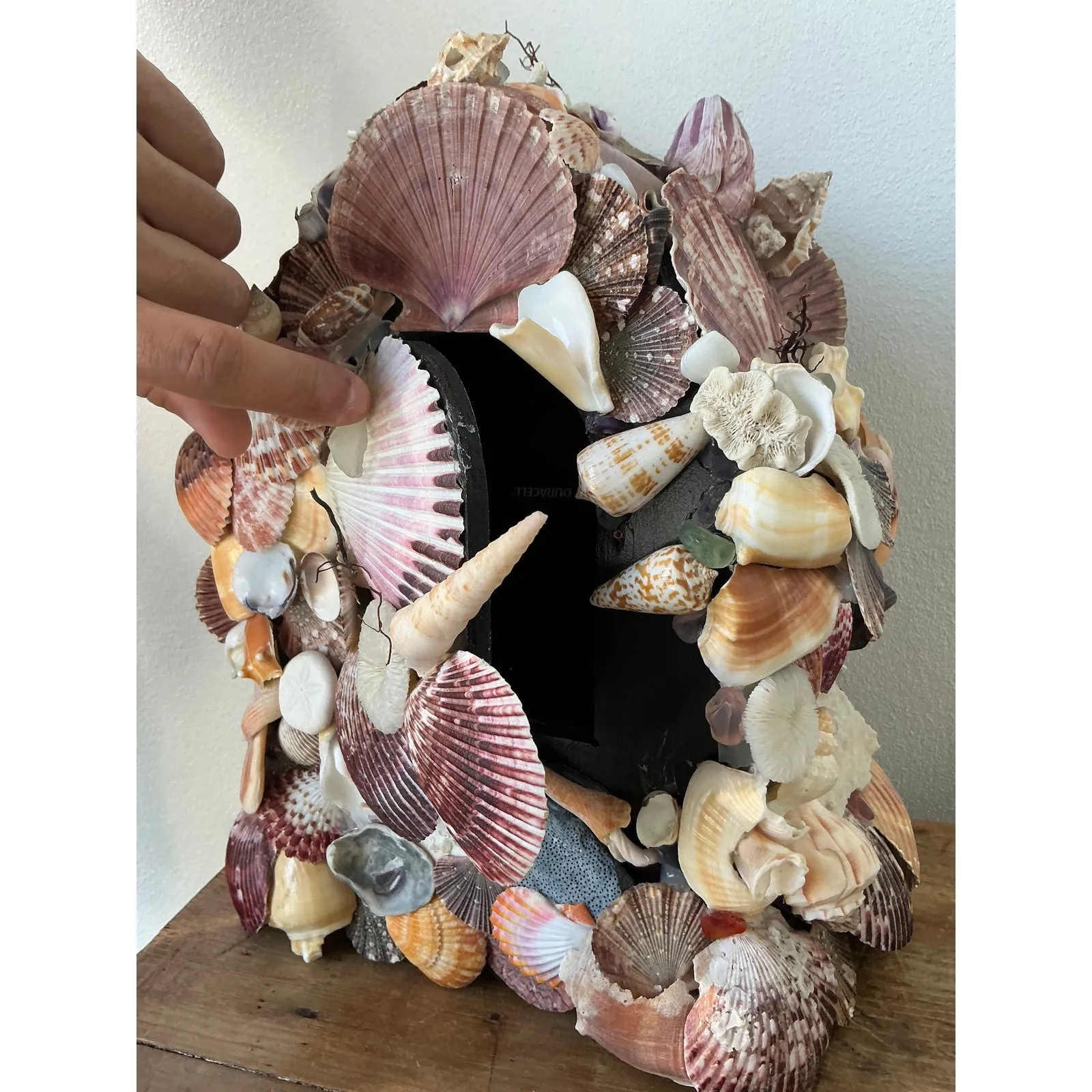 Vintage Boho Shell Encrusted Mantle Clock — additional photo 7