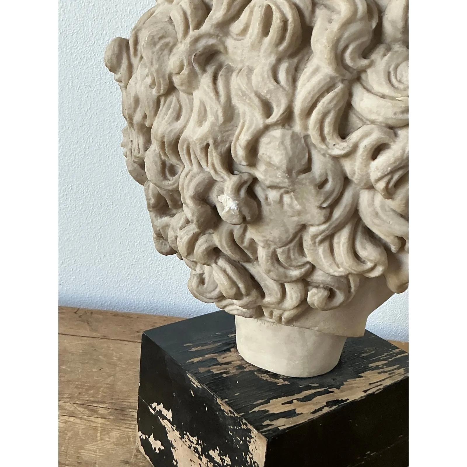 Vintage Boho Cast Marble Bust of Marcus Aurelius — additional photo 5