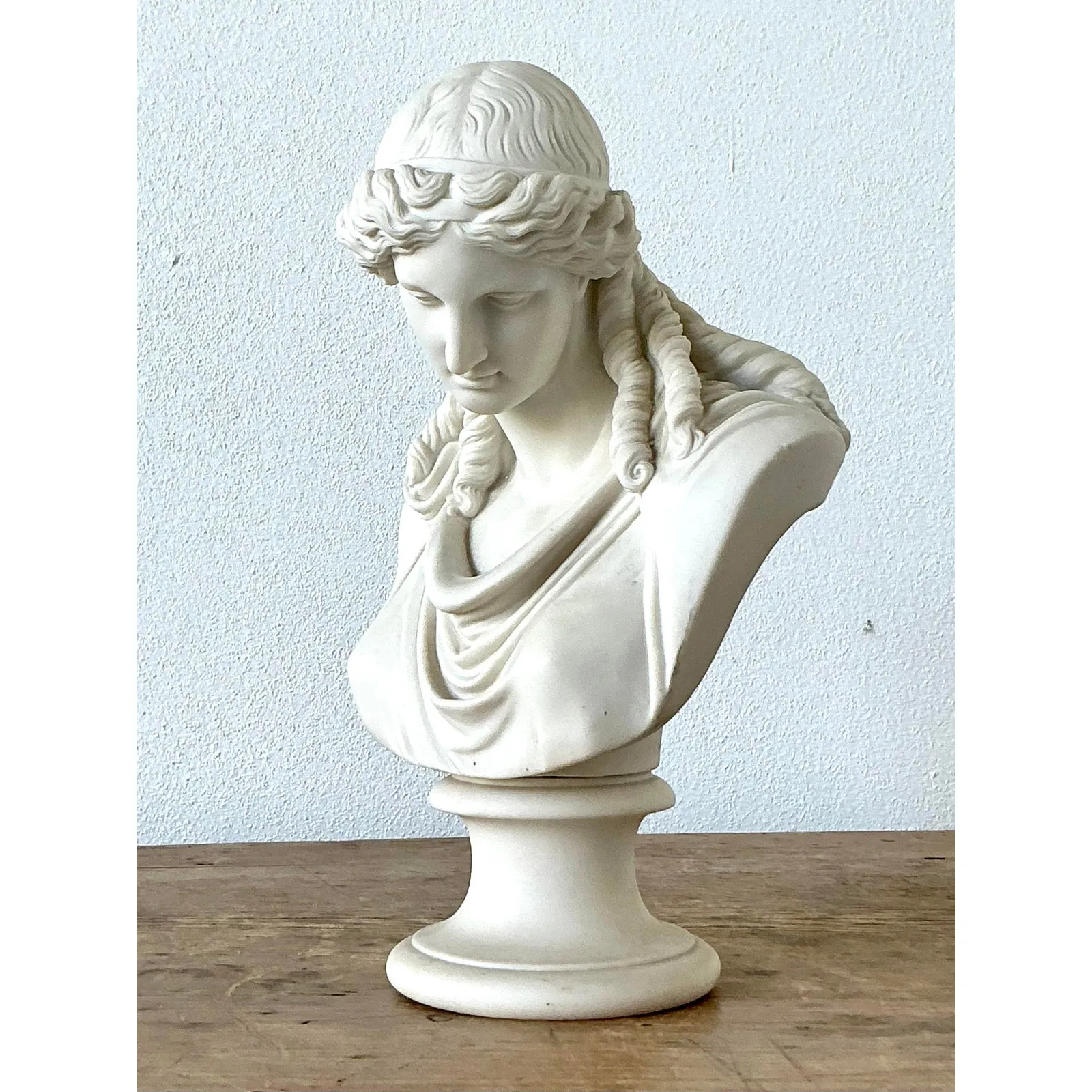 Vintage Boho Ceramic Bust of Goddess of Peace — additional photo 5