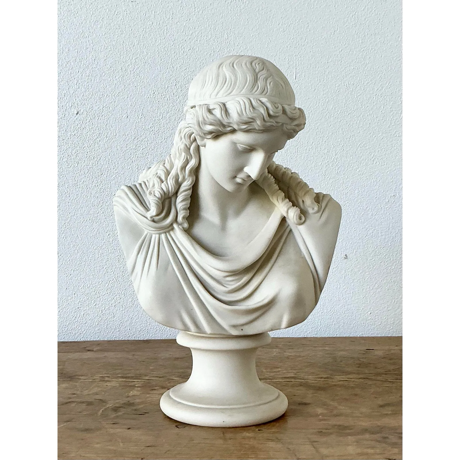 Vintage Boho Ceramic Bust of Goddess of Peace — additional photo 4
